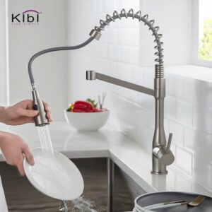 KIBI USA KKF2006 Largo 21 1/4 Inch Single Hole Deck Mount High Arc Pull-Out Single Level Lead Free Brass Kitchen Faucet with Sprayer and Magnetic Docking