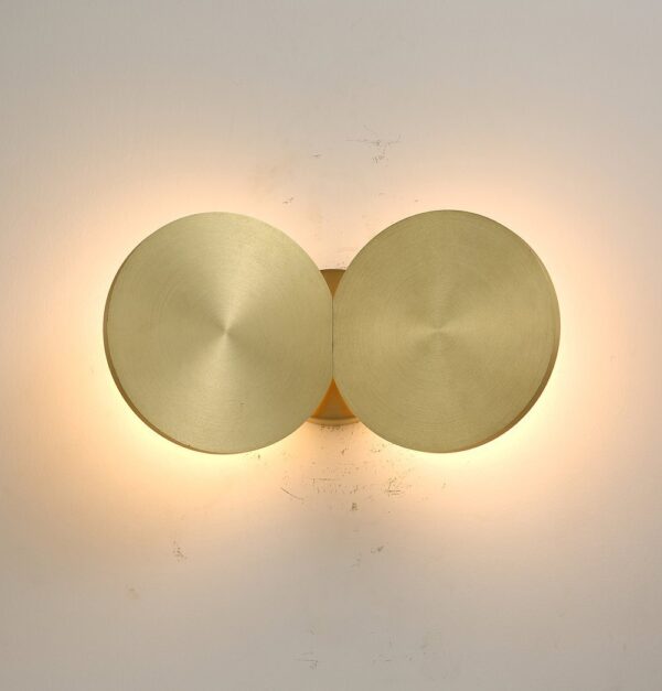 nyla wall light 508771.jpg