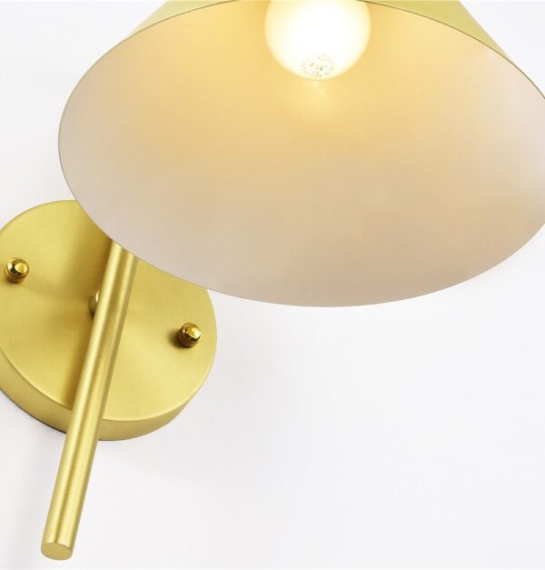 GFURN Reino Wall Lamp - Gold