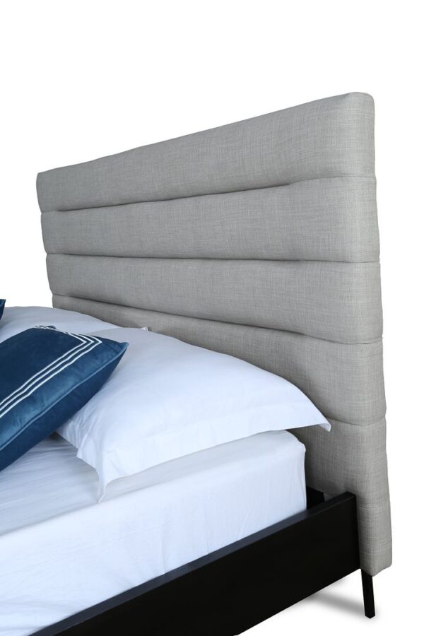 Manhattan Comfort Schwamm Queen Bed in Light Grey