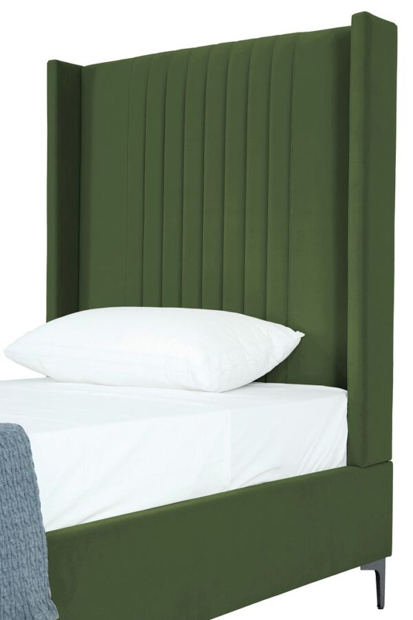 Manhattan Comfort Promenade Mid-Century Modern Velvet Upholstered Twin-Size Bed in Moss Green