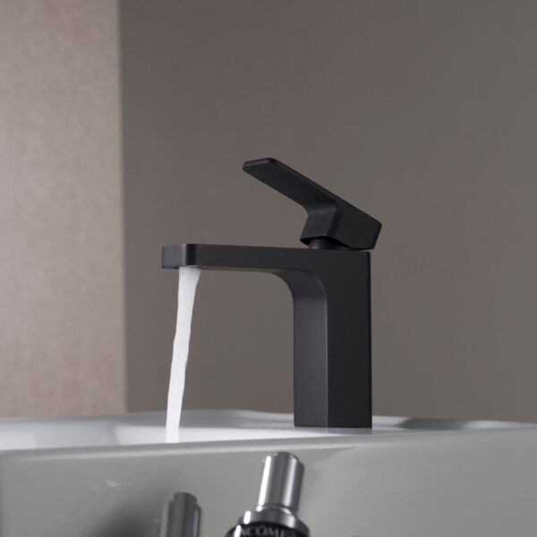 Blossom F01 118 6 1/4 Inch Single Handle Bathroom Faucet