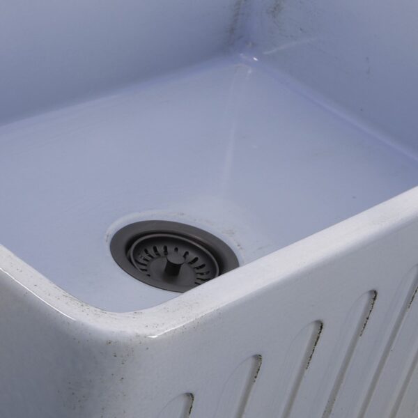 Nantucket Sinks FCFS3020S-ShabbySugar Vineyard 30 Inch Farmhouse Fireclay Sink in Shabby Sugar Finish