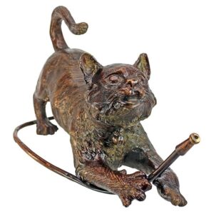 Design Toscano SU310 7 1/2 Inch Cat with Hose - Bronze