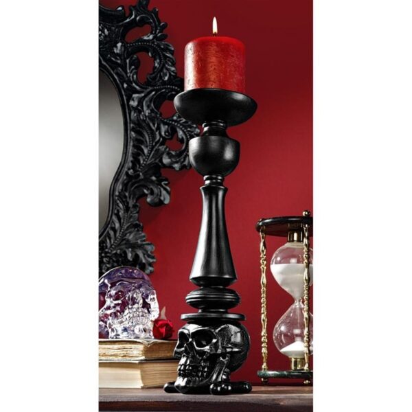 Design Toscano HF550641 4 1/2 Inch Shadow of Darkness Skull Candlestick