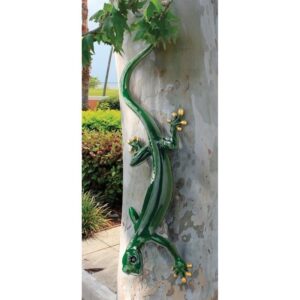 Design Toscano JQ6370 38 1/2 Inch Giant Garden Gecko