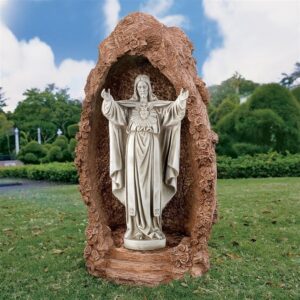 Design Toscano LY712152 10 1/2 Inch Sacred Heart of Jesus Garden Statue