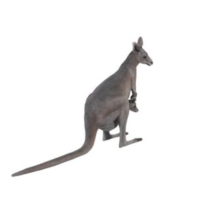 Design Toscano NE100105 49 1/2 Inch Australian Outback Kangaroo Statue