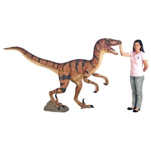 Design Toscano NE110015 106 Inch Velociraptor Dinosaur Statue