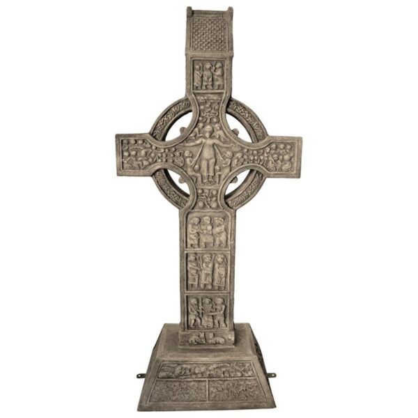 Design Toscano NE110130 39 Inch Muiredach High Celtic Cross