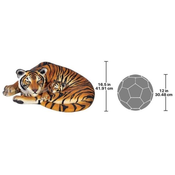 Design Toscano NE120011 49 1/2 Inch Bengal Tigress with Cub Statue