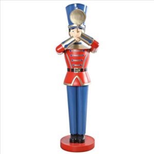 Design Toscano NE140007 Large Trumpeting Soldier Statue