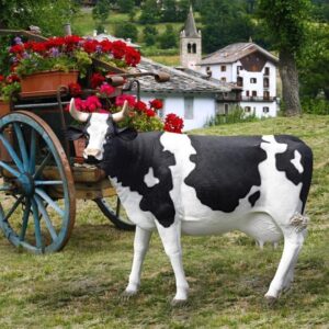 Design Toscano NE80139 79 Inch Grand Scale Holstein Statue