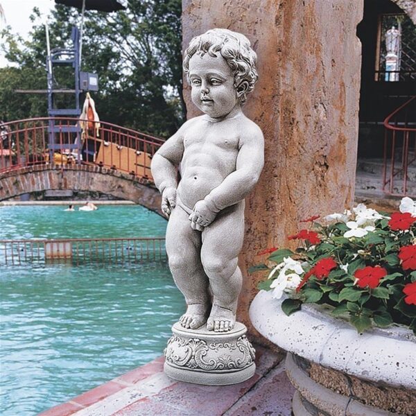 Design Toscano NG335051 10 1/2 Inch Manneken Pis Boy Piped Statue