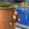 Design Toscano QM2986400 8 Inch Sloth that Hangs from Fence